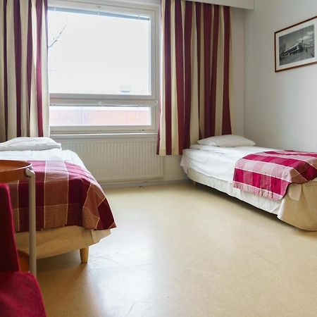 West Side Hotel Turku Bagian luar foto