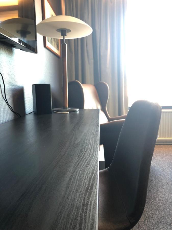 West Side Hotel Turku Bagian luar foto