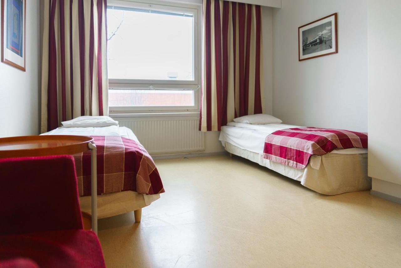 West Side Hotel Turku Bagian luar foto